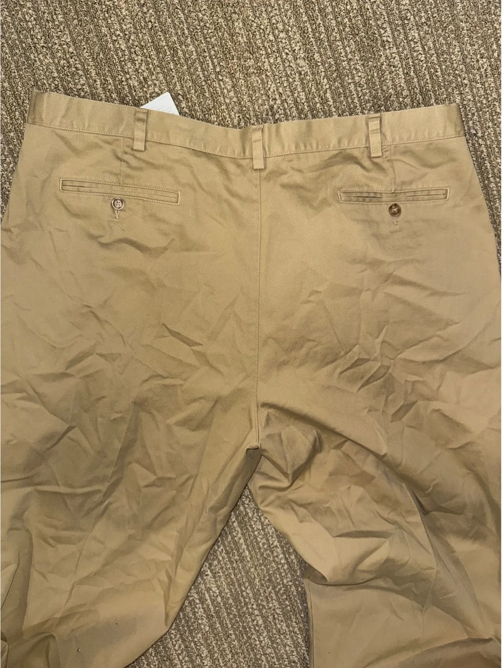 Men’s L.L.Bean khaki trousers Size 46
